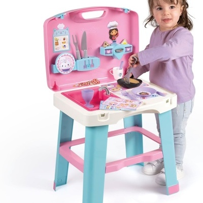 A Casa de bonecas Gabby - Cozinha com mala