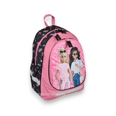 Mochila infantil rosa e preta com estampas de figuras femininas