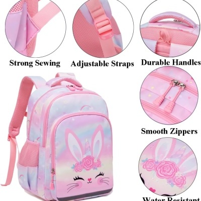 Mochila infantil rosa e lilás com desenho de coelho e flores