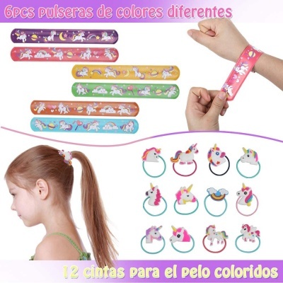 Pulseiras e elásticos de cabelo coloridos com desenhos de unicórnios