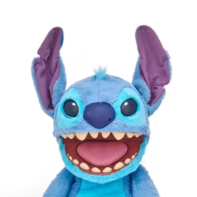 Disney - Stitch FX - Peluche Stitch Realista com sons e movimentos