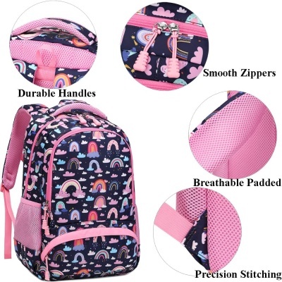 Mochila infantil azul escura com rainbows coloridos e detalhes cor-de-rosa
