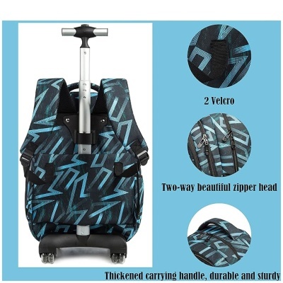 Mochila com padrão geométrico azul e preto e detalhes de velcro, zíper e pega