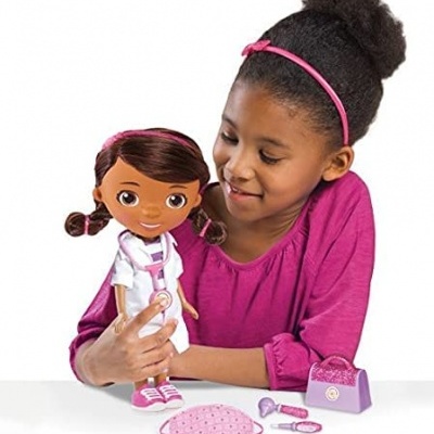 Doutora Brinquedos - Boneca 30 cm