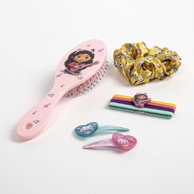 Conjunto de acessórios para cabelo infantil com escova rosa, elástico amarelo, elásticos coloridos e ganchos com corações
