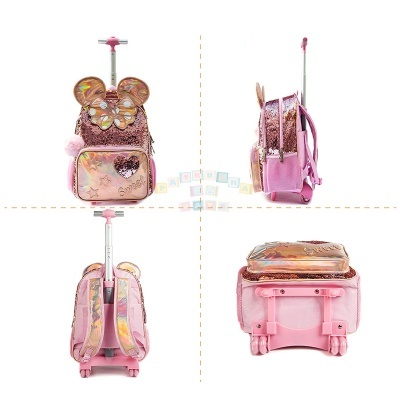 mochila com rodas rosa e dourada decorada com orelhas e borboletas vista de várias perspetivas
