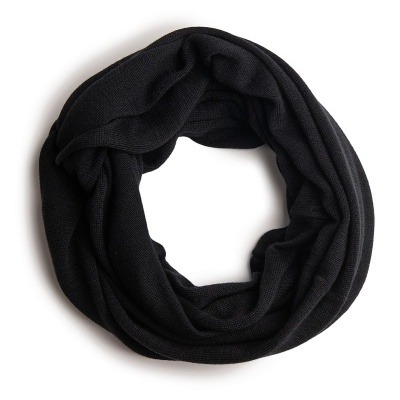 Cachecol tubo preto de malha com textura fina