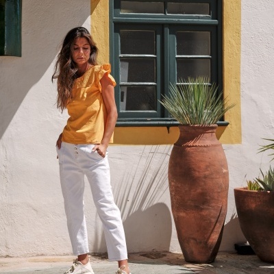 T-shirt bordado inglês