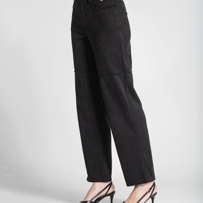 Calças largas pretas com salto médio preto