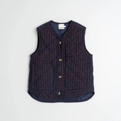 Colete acolchoado azul escuro xadrez castanho com botões e gola em bico