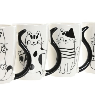 https://www.pecascomalma.pt/product/caneca-em-porcelana-gatos