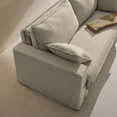 https://www.pecascomalma.pt/product/sofa-nadir