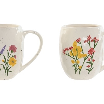 https://www.pecascomalma.pt/product/caneca-de-porcelana-flores