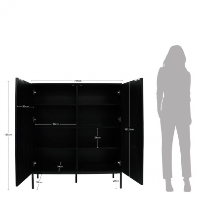 Armário preto com portas abertas e medidas indicadas