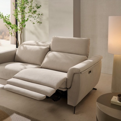 https://www.pecascomalma.pt/product/sofa-urban-2