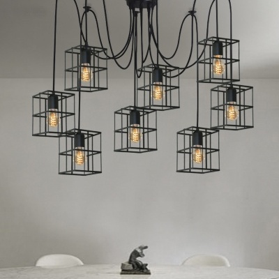 Candeeiro de teto preto com nove lâmpadas de filamento em caixas quadradas suspensas.