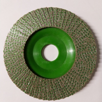 Prato lamelas diamantadas 115/22.23mm g60