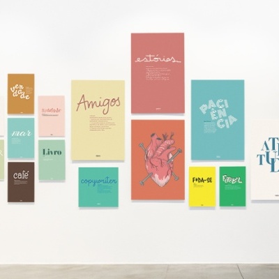 Palavras na Parede: Como Personalizar o Seu Espaço com Posters Únicos