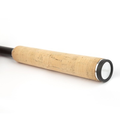 Pega de cana de pesca com empunhadura em cortiça natural e extremidade metálica