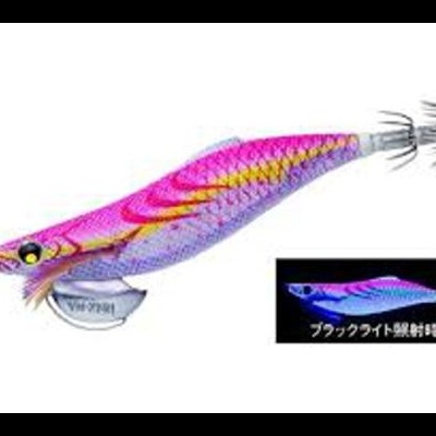 Isca de pesca artificial colorida com escama e anzóis