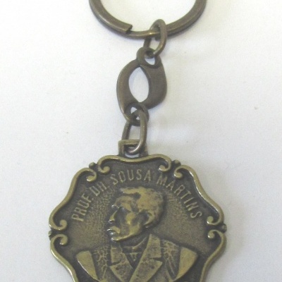 Porta-Chaves Bronze Dr. Sousa Martins