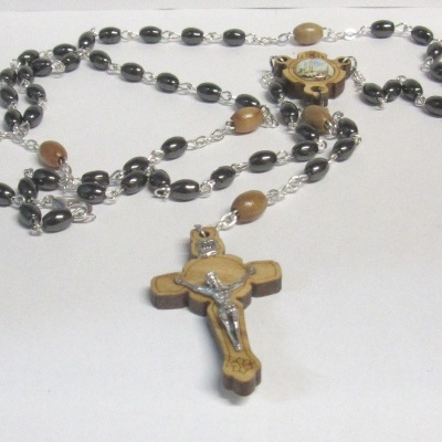 Terço Fátima - Hematite e Madeira