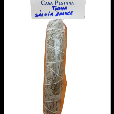 Feixe de folhas secas amarradas com etiqueta Casa Pestana Tocha Salvia Branca