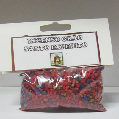 Pacote de grãos de incenso coloridos Santo Expedito com etiqueta branca