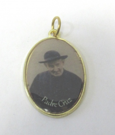 Medalha do Padre Cruz