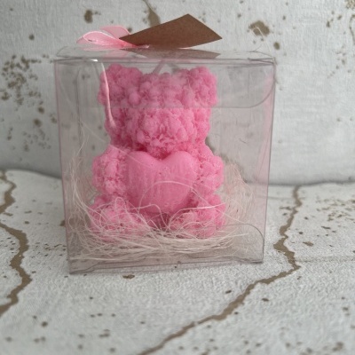 https://www.pimentarosalove.com/product/lembranca-vela-urso-rosa