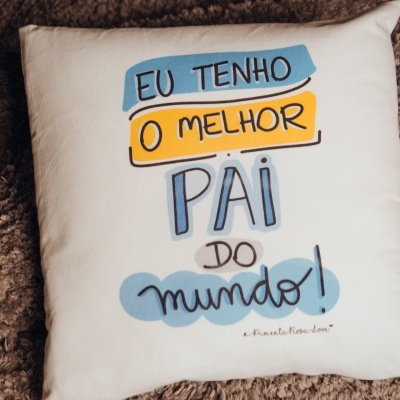 https://www.pimentarosalove.com/product/almofada-eu-tenho-o-melhor-pai