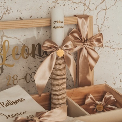 Caixa batismo bege/dourada