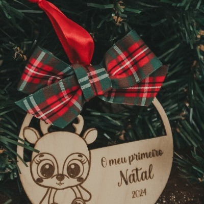 https://www.pimentarosalove.com/product/bola-de-natal-o-meu-primeiro-natal