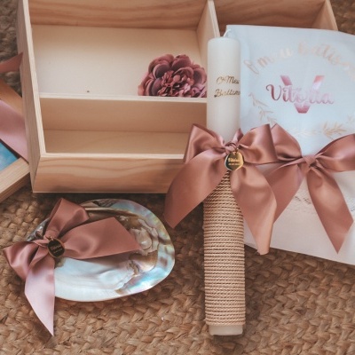 Caixa rosa velho com bege