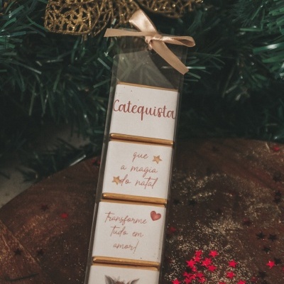 https://www.pimentarosalove.com/product/napolitanas-natal-rena