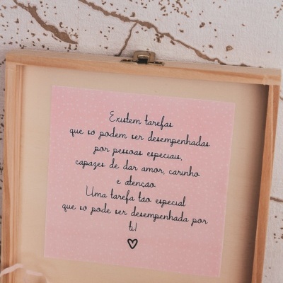 Caixa convite gesso coração rosa