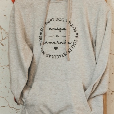 Sweat "Eu tenho 2 titulos" namorado