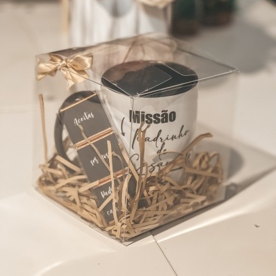 Conjunto caneca convite padrinho de casamento.