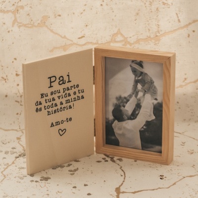 https://www.pimentarosalove.com/product/moldura-livro-pai