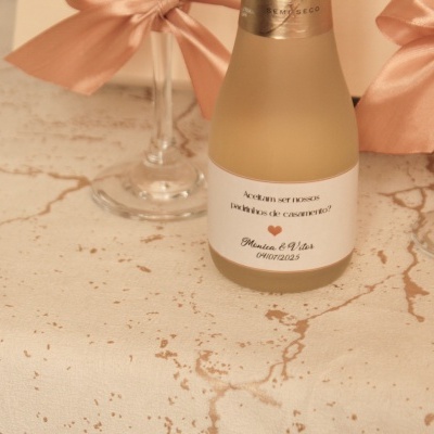 Caixa convite padrinhos dourada