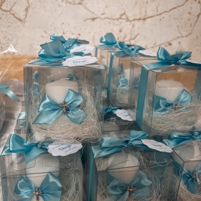 Caixinha com vela azul