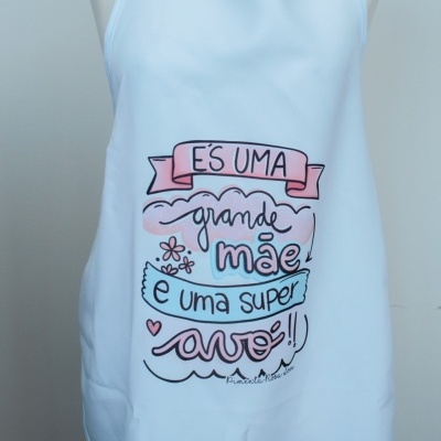 avental és uma grande mãe..