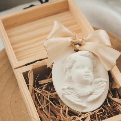 Caixinha com gesso perfumado