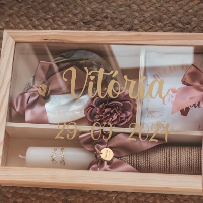 Caixa rosa velho com bege