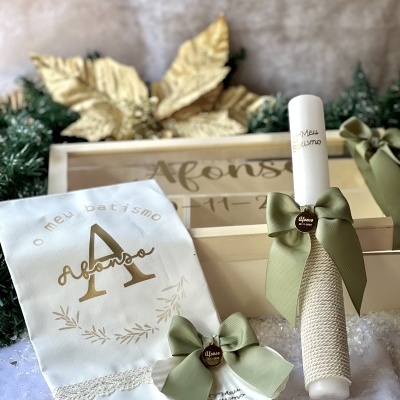 Caixa de Batismo verde com dourado