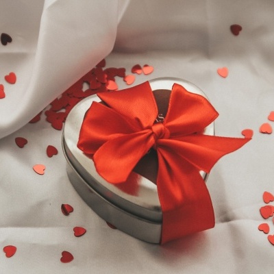 CAIXINHA 10 COISAS QUE ADORO EM TI