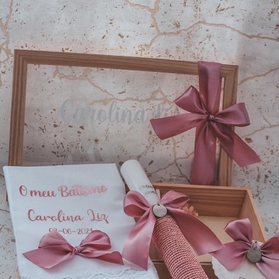 https://www.pimentarosalove.com/product/caixa-batismo-rosa-velho-com-branco
