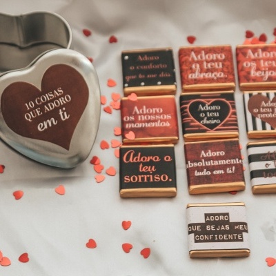 CAIXINHA 10 COISAS QUE ADORO EM TI