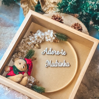 Moldura com urso com LED