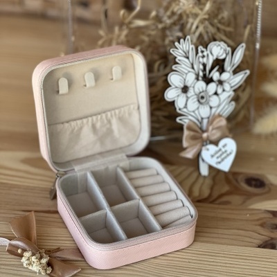 Bolsinha convite madrinha